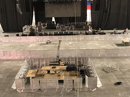 Crowd control barrier is widely used in square performances