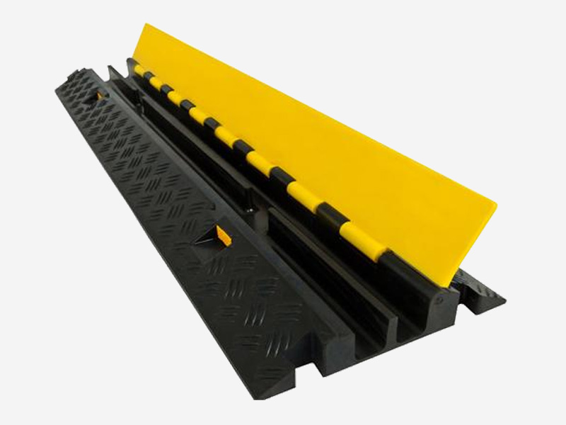 2 Ways Cable Ramp